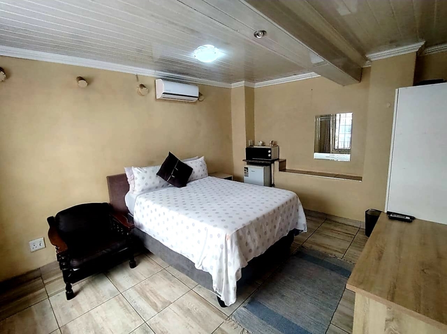 7 Bedroom Property for Sale in Selborne Eastern Cape